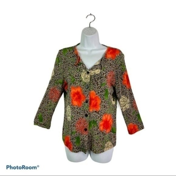 VINTAGE - THE TRAVEL COLLECTION Floral Slinky Top - Picture 3 of 10
